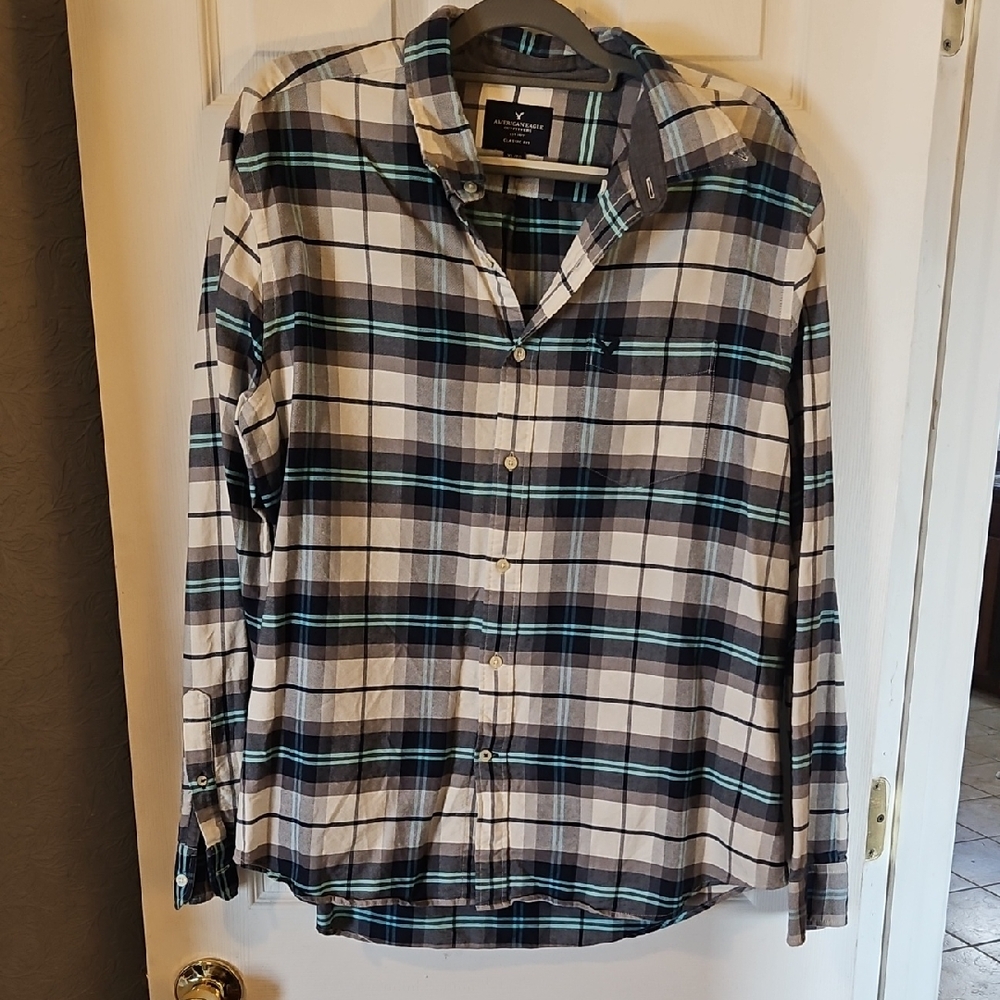 American Eagle Outfitters Black, Blue and Cream Checkered Shirt